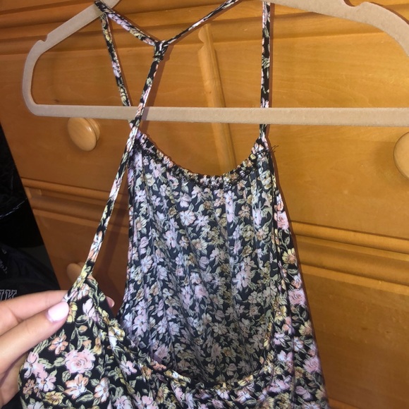 Crop top - Picture 4 of 4